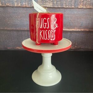 Rae Dunn Hugs & Kisses Ceramic Planter